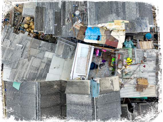 Sonhar com casas na favela